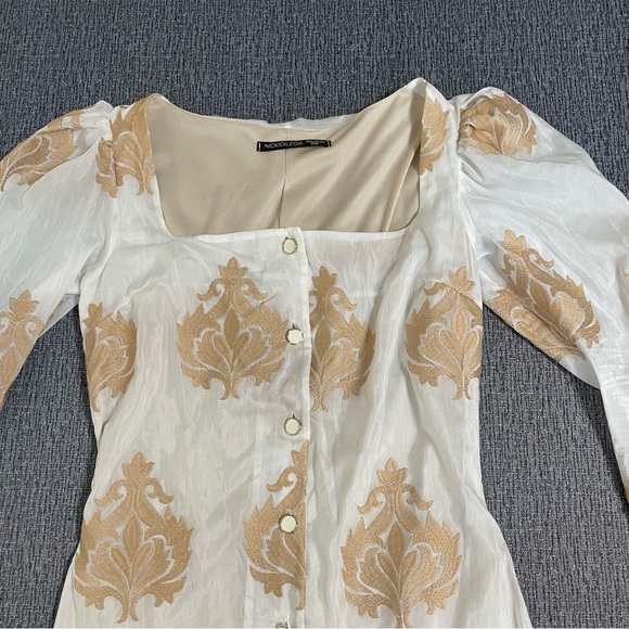 Nidodileda Button Down White and Tan Dress - Picture 3 of 15